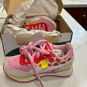 NWT.  Puma Toddle running sneaker.  Size C11.